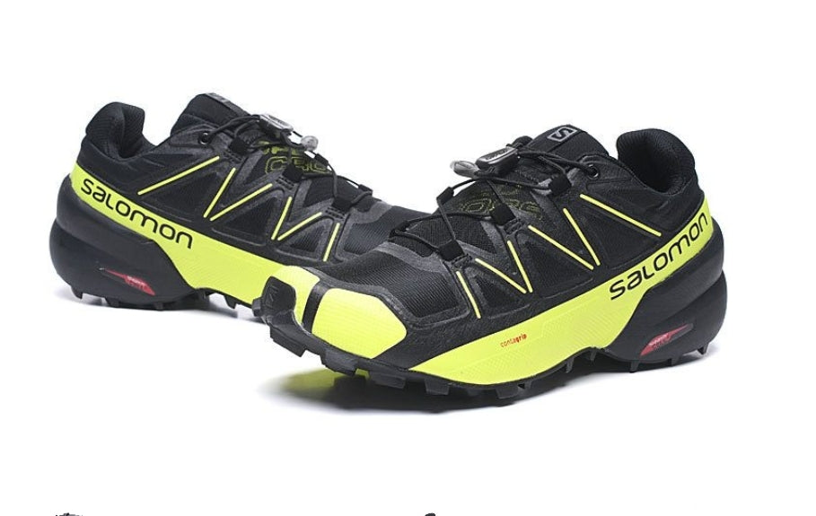 Les baskets Salomon allient performance et style de mode. Leur design innovant  choix incontournable. Pas cher . Le moins cher.