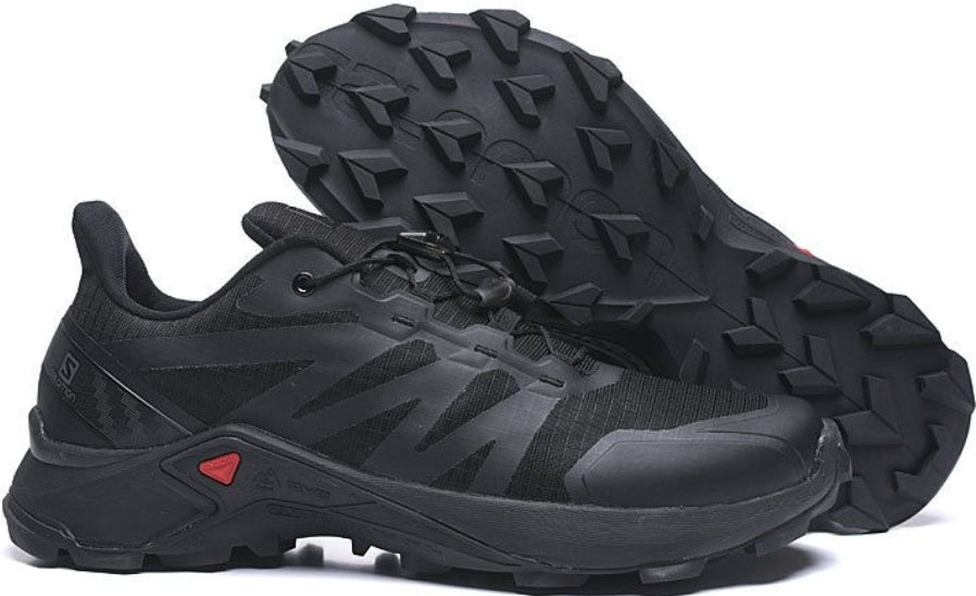 Les baskets Salomon allient performance et style de mode. Leur design innovant  choix incontournable. Pas cher . Le moins cher.