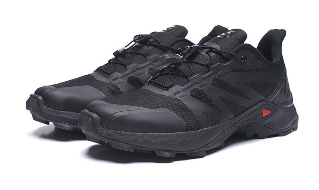 Les baskets Salomon allient performance et style de mode. Leur design innovant  choix incontournable. Pas cher . Le moins cher.