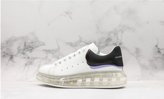 Les baskets Alexander McQueen incarnent un style emblématique et une sophistication ultime.

. leur design avant-gardiste. Pas cher . Le moins cher. 