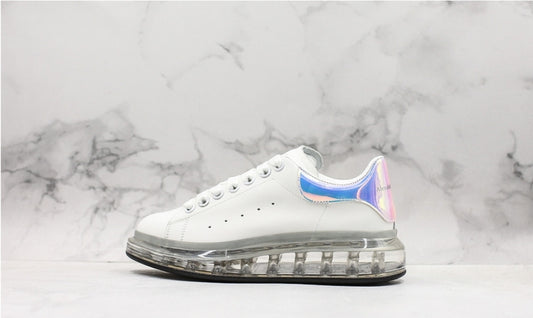 Les baskets Alexander McQueen incarnent un style emblématique et une sophistication ultime.

. leur design avant-gardiste. Pas cher . Le moins cher. 