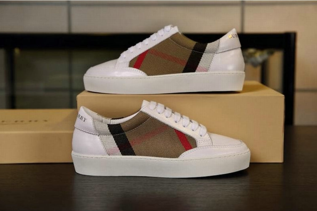 Les baskets Burberry incarnent un style emblématique et une sophistication britannique.

 leur design raffiné. Pas cher. Le moins cher. 