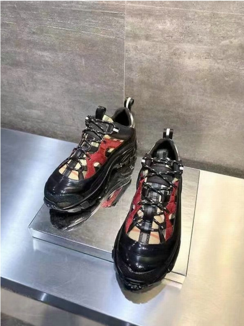 Les baskets Burberry incarnent un style emblématique et une sophistication britannique.

 leur design raffiné. Pas cher. Le moins cher. 