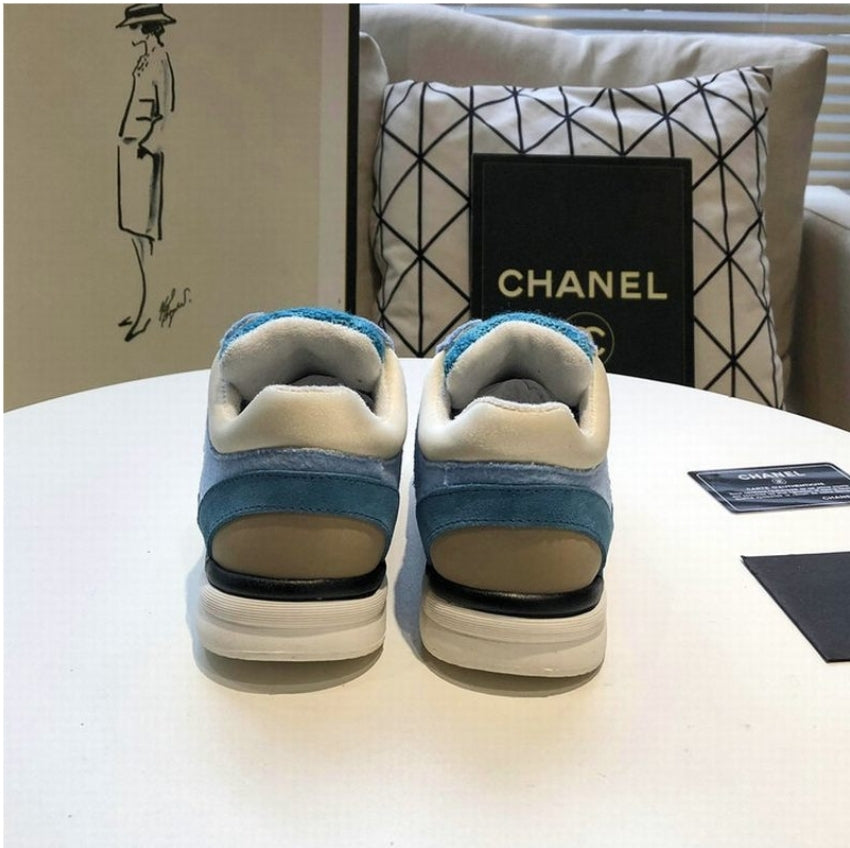 Les baskets sneakers Chanel incarnent un style emblématique et un luxe français.

leur design élégant.pas cher.le moins cher.