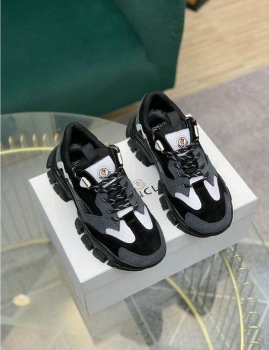 Les baskets sneakers Moncler combinent style sophistiqué et performance haut de gamme.

 leur design élégant.pas cher.le moins cher.