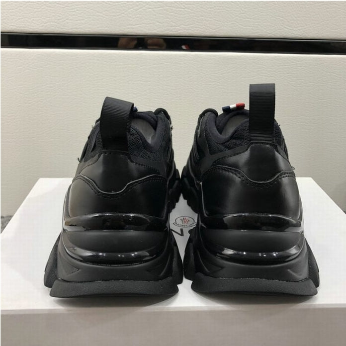 Les baskets sneakers Moncler combinent style sophistiqué et performance haut de gamme.

 leur design élégant.pas cher.le moins cher.