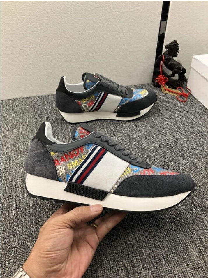 Les baskets sneakers Moncler combinent style sophistiqué et performance haut de gamme.

 leur design élégant.pas cher.le moins cher.