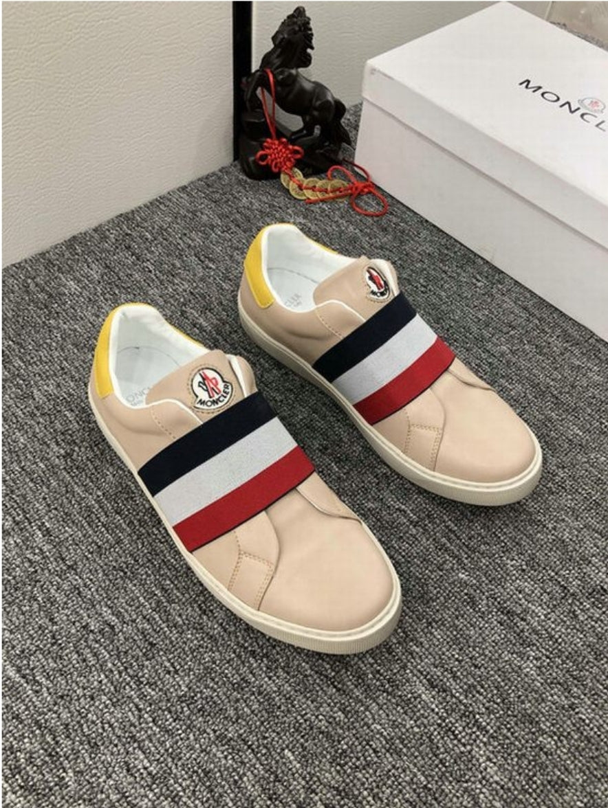 Les baskets sneakers Moncler combinent style sophistiqué et performance haut de gamme.

 leur design élégant.pas cher.le moins cher.