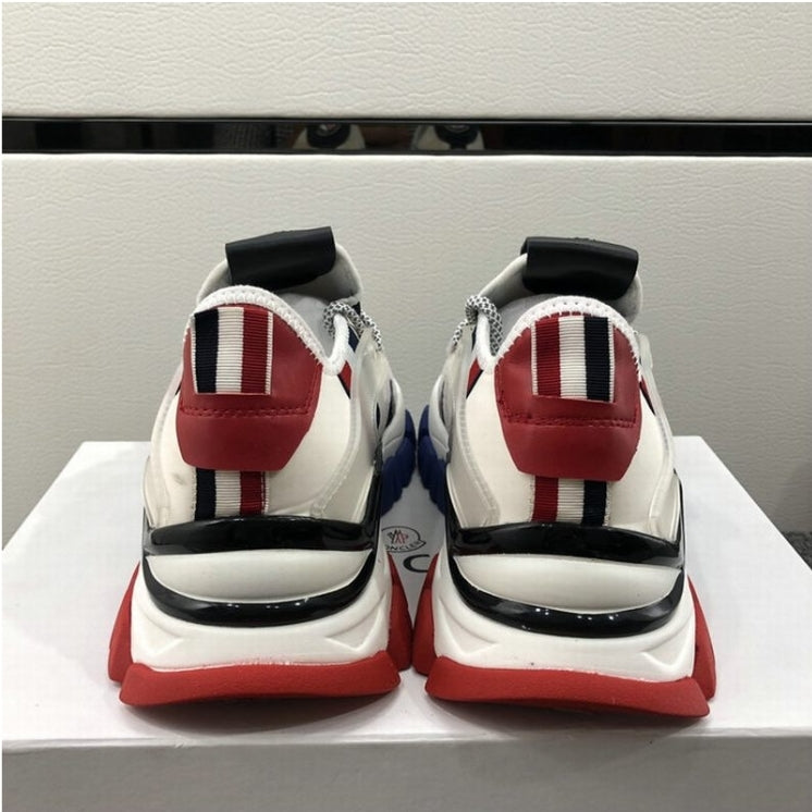 Les baskets sneakers Moncler combinent style sophistiqué et performance haut de gamme.

 leur design élégant.pas cher.le moins cher.
