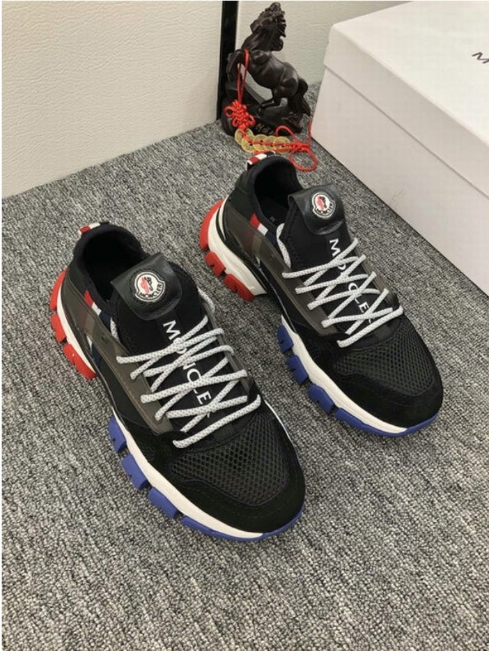 Les baskets sneakers Moncler combinent style sophistiqué et performance haut de gamme.

 leur design élégant.pas cher.le moins cher.