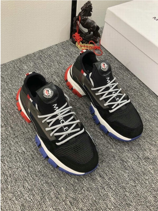 Les baskets sneakers Moncler combinent style sophistiqué et performance haut de gamme.

 leur design élégant.pas cher.le moins cher.