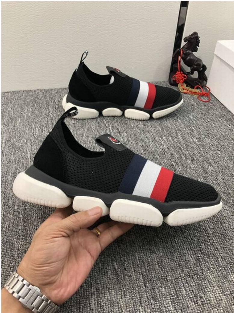 Les baskets sneakers Moncler combinent style sophistiqué et performance haut de gamme.

 leur design élégant.pas cher.le moins cher.