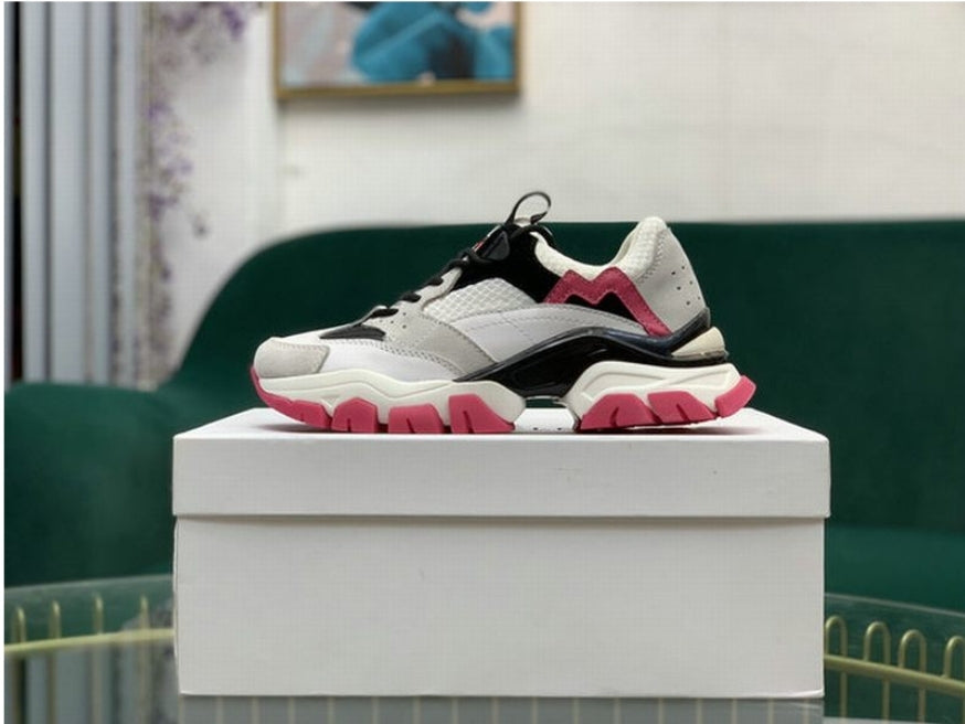 Les baskets sneakers Moncler combinent style sophistiqué et performance haut de gamme.

 leur design élégant.pas cher.le moins cher.