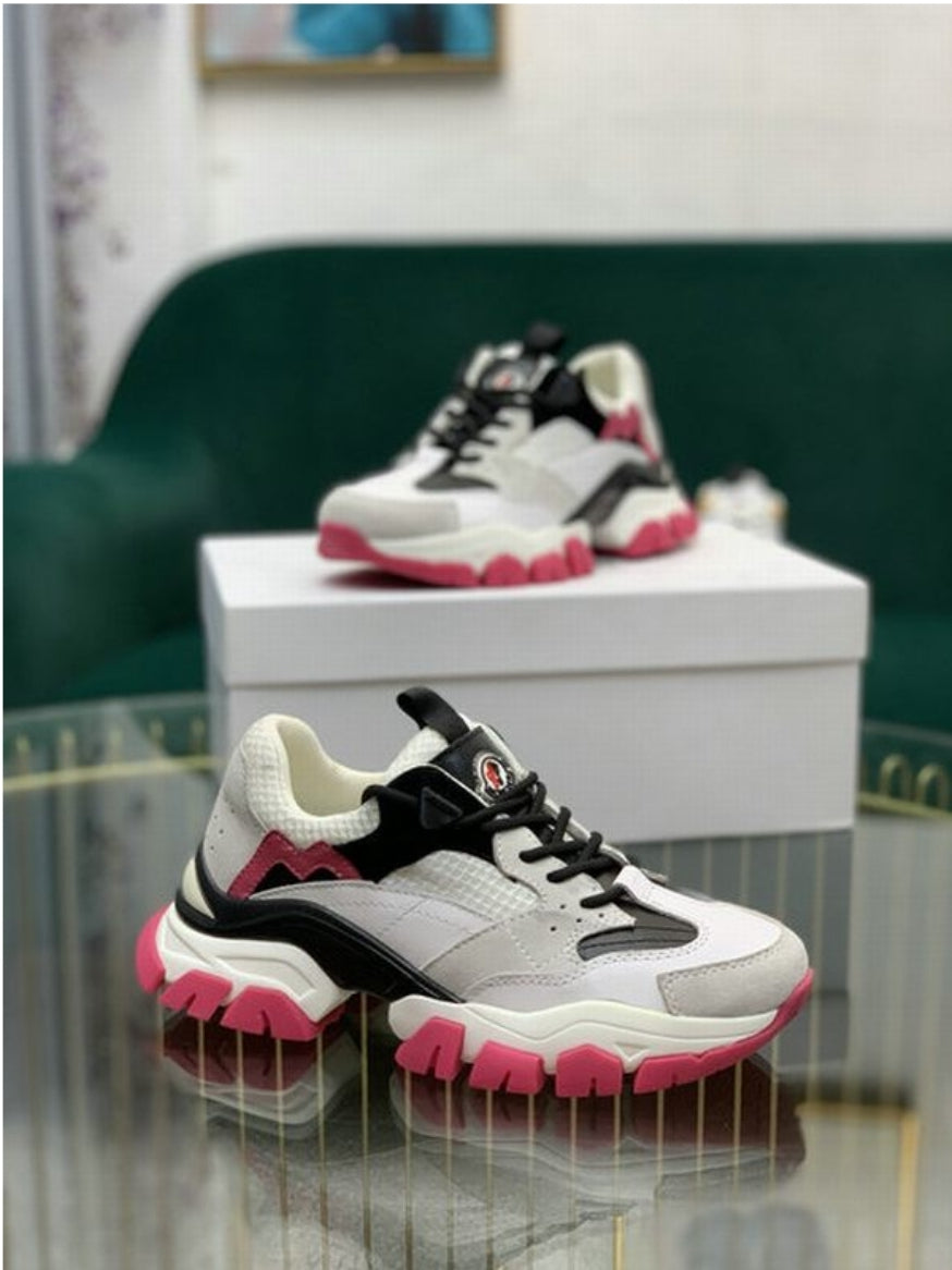 Les baskets sneakers Moncler combinent style sophistiqué et performance haut de gamme.

 leur design élégant.pas cher.le moins cher.