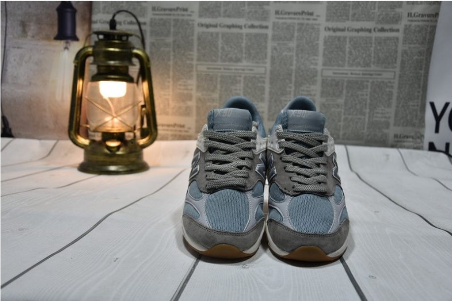 Les baskets New Balance allient style et confort. Leur design classique et leurs matériaux de haute qualité en font un choix idéal pour les amateurs de sneakers.pas cher. Le moins cher.