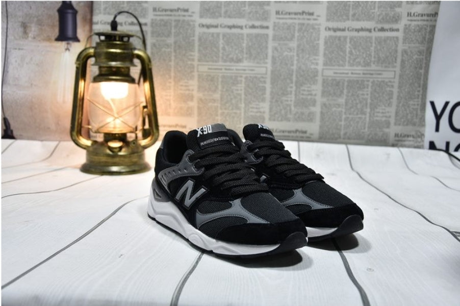 Les baskets New Balance allient style et confort. Leur design classique et leurs matériaux de haute qualité en font un choix idéal pour les amateurs de sneakers.pas cher. Le moins cher.