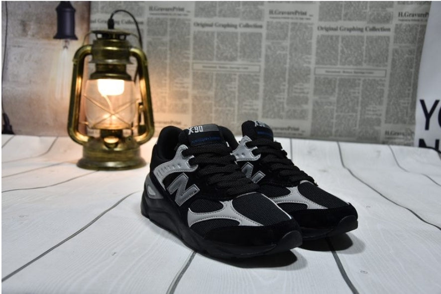 Les baskets New Balance allient style et confort. Leur design classique et leurs matériaux de haute qualité en font un choix idéal pour les amateurs de sneakers.pas cher. Le moins cher.