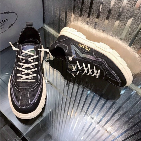 Les baskets sneakers Prada incarnent un style emblématique et un luxe italien.

 leur design élégant.pas cher,le moins cher.