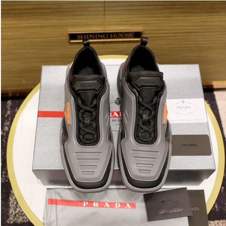 Les baskets sneakers Prada incarnent un style emblématique et un luxe italien.

 leur design élégant.pas cher,le moins cher.