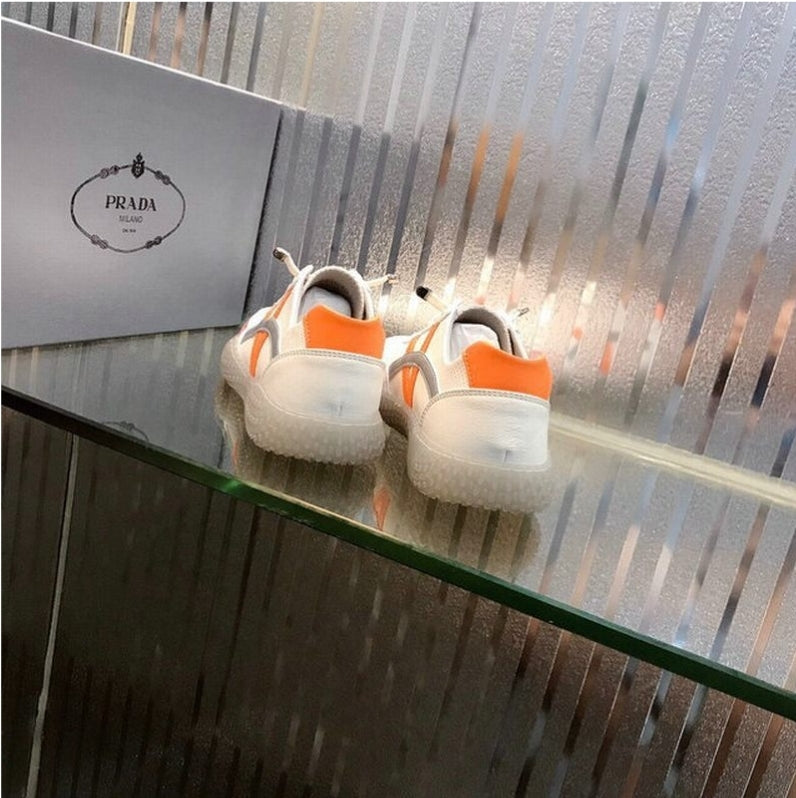 Les baskets sneakers Prada incarnent un style emblématique et un luxe italien.

 leur design élégant.pas cher,le moins cher.