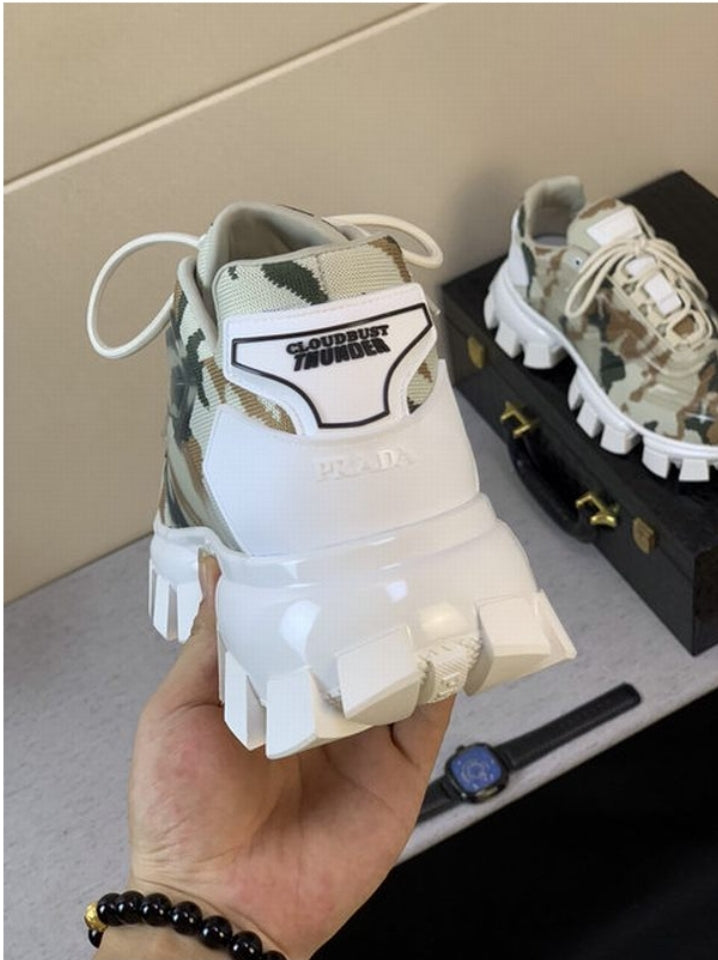 Les baskets sneakers Prada incarnent un style emblématique et un luxe italien.

 leur design élégant.pas cher,le moins cher.