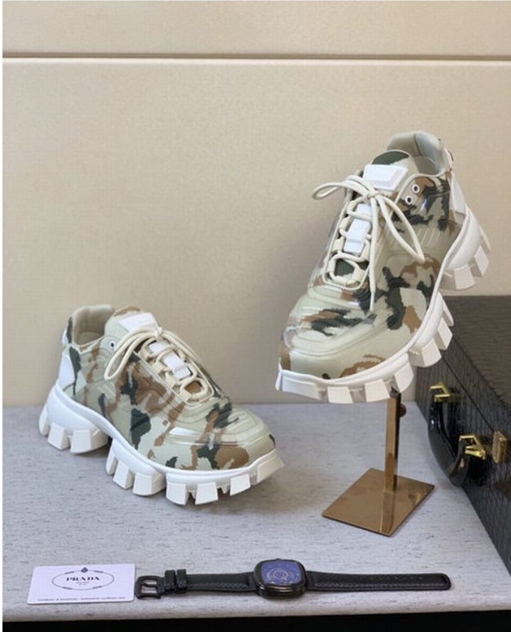 Les baskets sneakers Prada incarnent un style emblématique et un luxe italien.

 leur design élégant.pas cher,le moins cher.