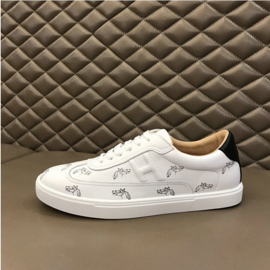Les baskets sneakers Prada incarnent un style emblématique et un luxe italien.

 leur design élégant.pas cher,le moins cher.
