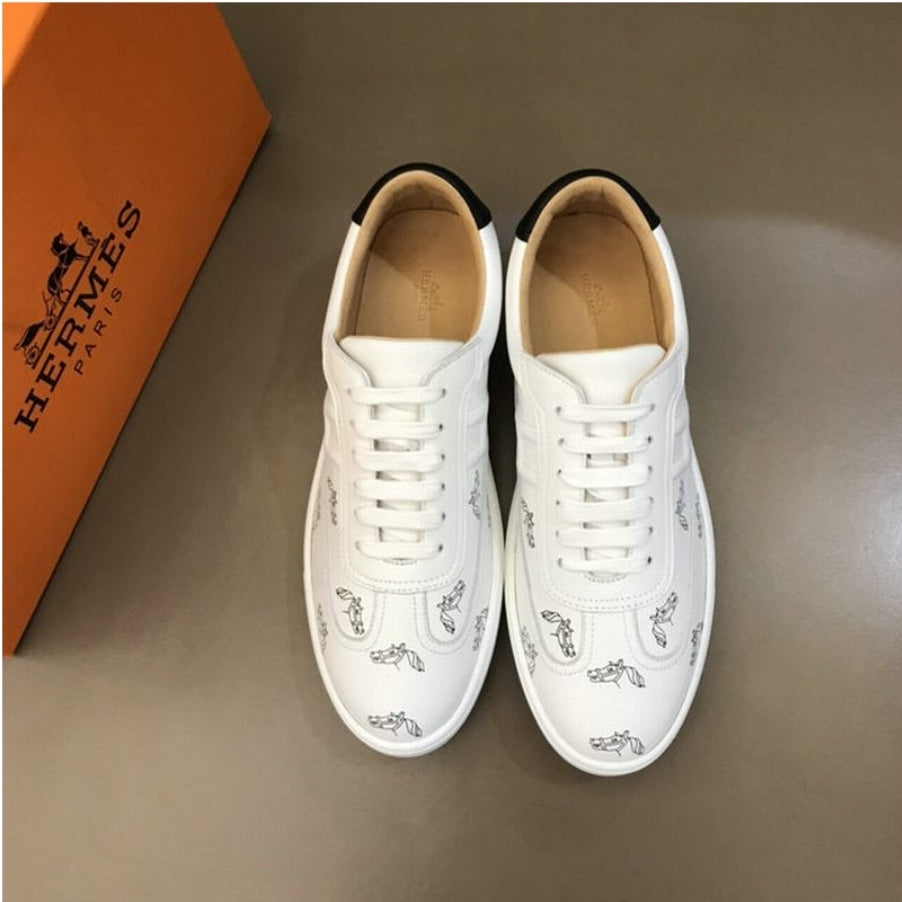 Les baskets sneakers Prada incarnent un style emblématique et un luxe italien.

 leur design élégant.pas cher,le moins cher.