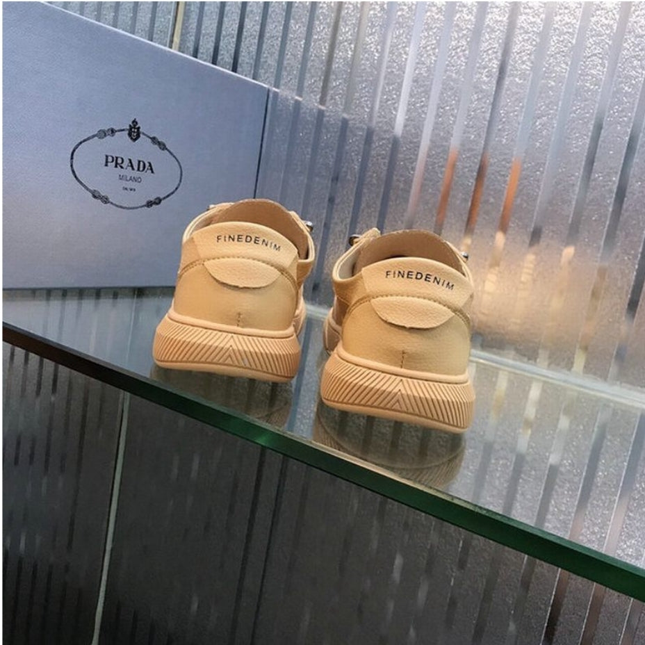 Les baskets sneakers Prada incarnent un style emblématique et un luxe italien.

 leur design élégant.pas cher,le moins cher.