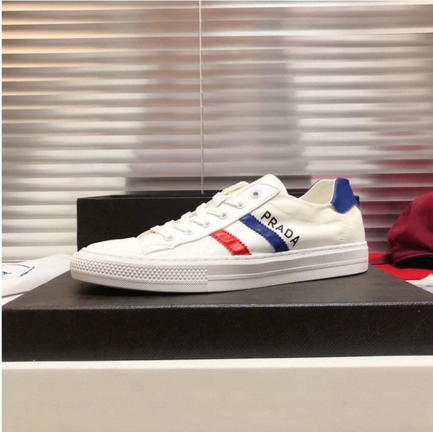 Les baskets sneakers Prada incarnent un style emblématique et un luxe italien.

 leur design élégant.pas cher,le moins cher.