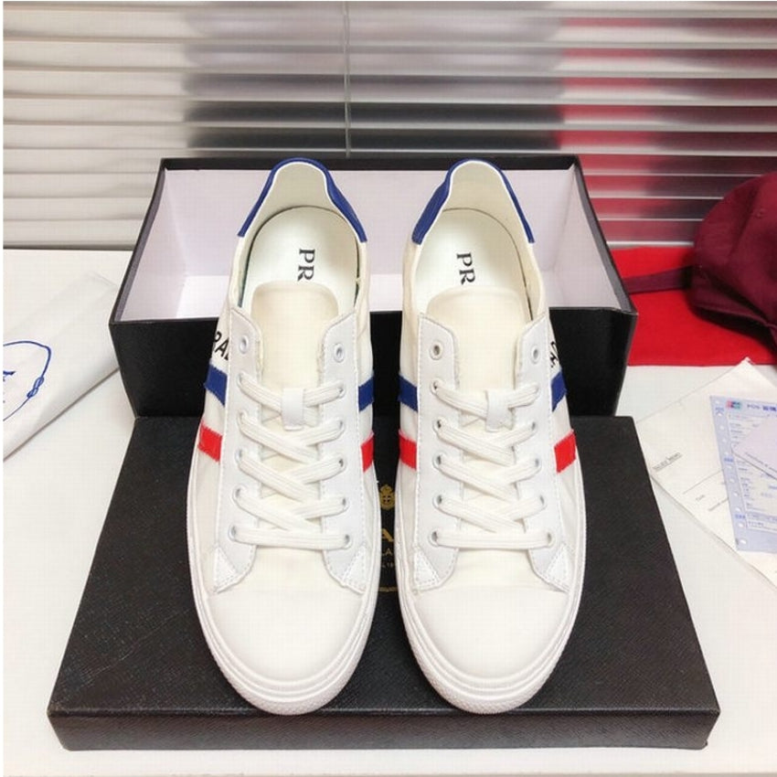 Les baskets sneakers Prada incarnent un style emblématique et un luxe italien.

 leur design élégant.pas cher,le moins cher.