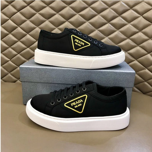 Les baskets sneakers Prada incarnent un style emblématique et un luxe italien.

 leur design élégant.pas cher,le moins cher.
