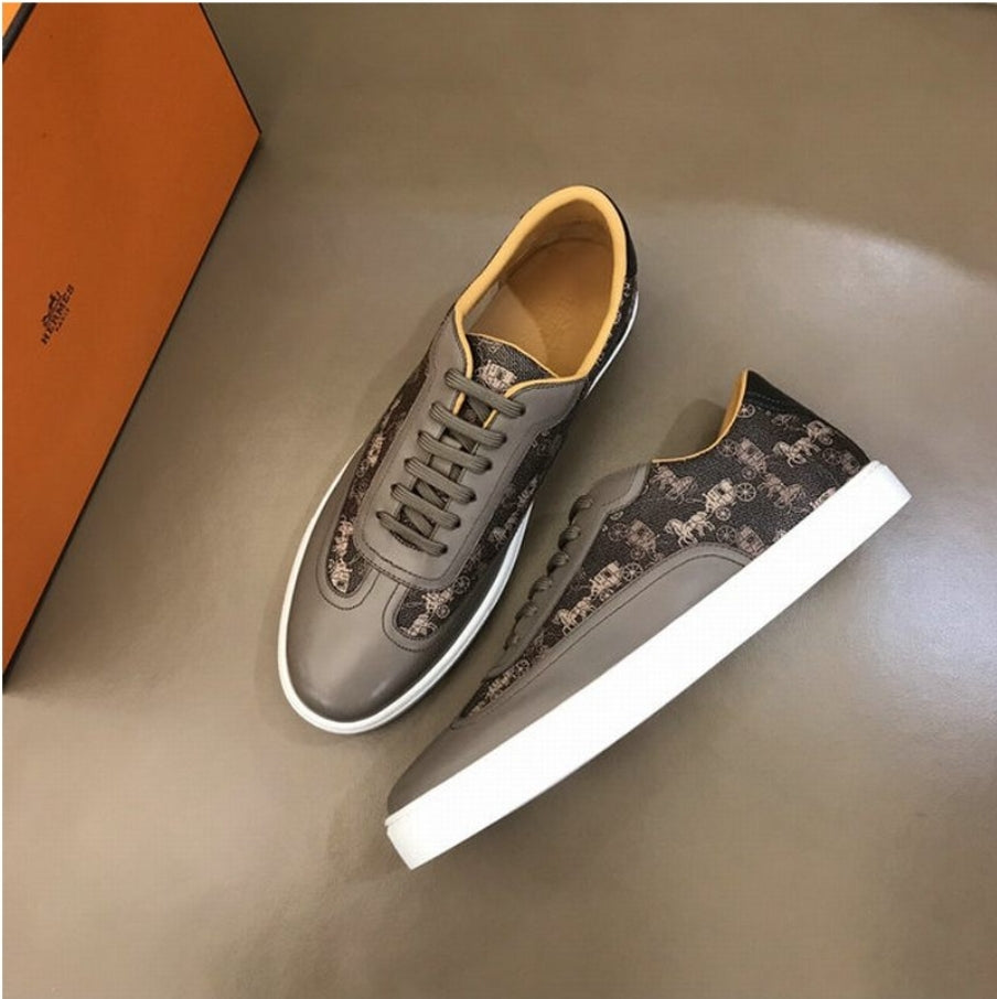 Les baskets sneakers Prada incarnent un style emblématique et un luxe italien.

 leur design élégant.pas cher,le moins cher.