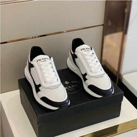 Les baskets sneakers Prada incarnent un style emblématique et un luxe italien.

 leur design élégant.pas cher,le moins cher.