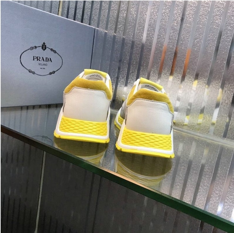 Les baskets sneakers Prada incarnent un style emblématique et un luxe italien.

 leur design élégant.pas cher,le moins cher.