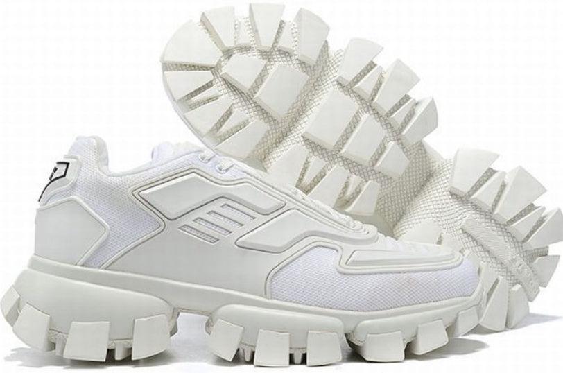 Les baskets sneakers Prada incarnent un style emblématique et un luxe italien.

 leur design élégant.pas cher,le moins cher.