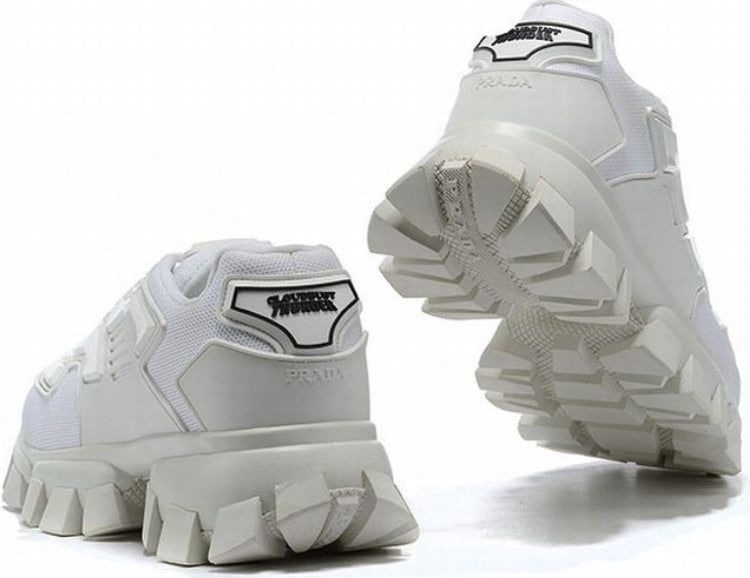 Les baskets sneakers Prada incarnent un style emblématique et un luxe italien.

 leur design élégant.pas cher,le moins cher.