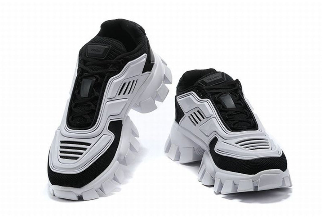 Les baskets sneakers Prada incarnent un style emblématique et un luxe italien.

 leur design élégant.pas cher,le moins cher.