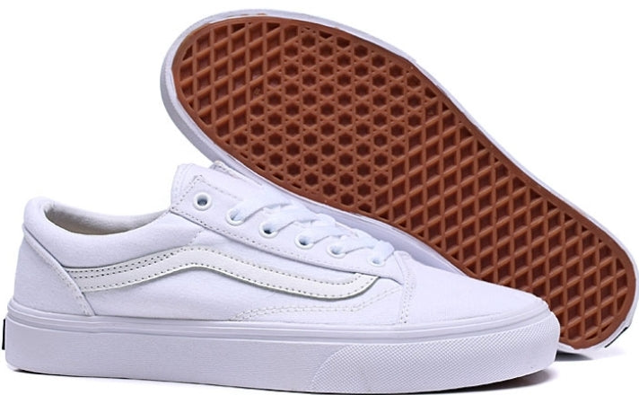 Les baskets Vans combinent  style et performance. Leur design  matériaux durables en font un  mode. Pas cher. Le moins cher.
