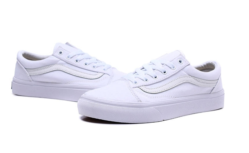 Les baskets Vans combinent  style et performance. Leur design  matériaux durables en font un  mode. Pas cher. Le moins cher.