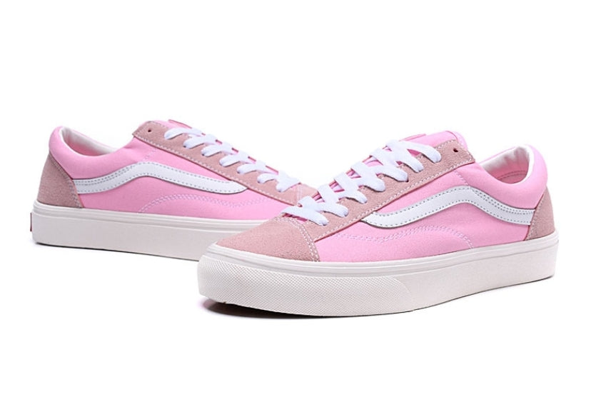 Les baskets Vans combinent  style et performance. Leur design  matériaux durables en font un  mode. Pas cher. Le moins cher.
