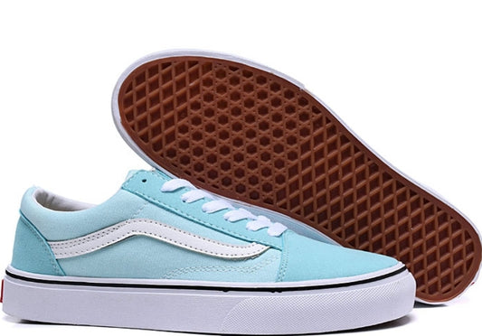 Les baskets Vans combinent  style et performance. Leur design  matériaux durables en font un  mode. Pas cher. Le moins cher.