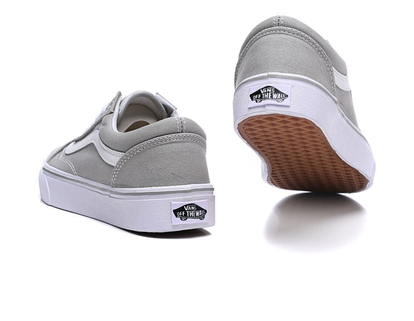 Les baskets Vans combinent  style et performance. Leur design  matériaux durables en font un  mode. Pas cher. Le moins cher.