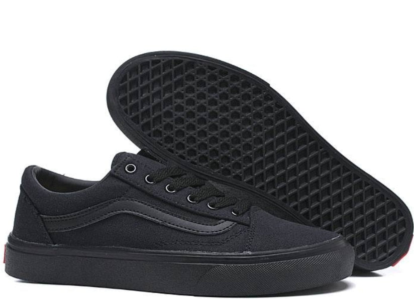 Les baskets Vans combinent  style et performance. Leur design  matériaux durables en font un  mode. Pas cher. Le moins cher.