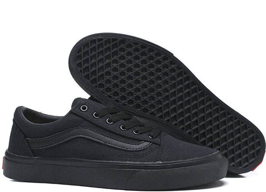 Les baskets Vans combinent  style et performance. Leur design  matériaux durables en font un  mode. Pas cher. Le moins cher.