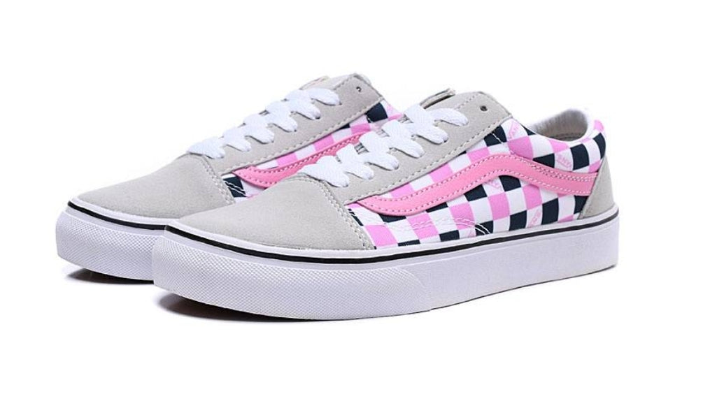 Les baskets Vans combinent  style et performance. Leur design  matériaux durables en font un  mode. Pas cher. Le moins cher.