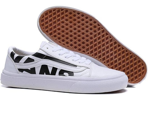 Les baskets Vans combinent  style et performance. Leur design  matériaux durables en font un  mode. Pas cher. Le moins cher.