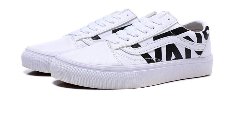 Les baskets Vans combinent  style et performance. Leur design  matériaux durables en font un  mode. Pas cher. Le moins cher.