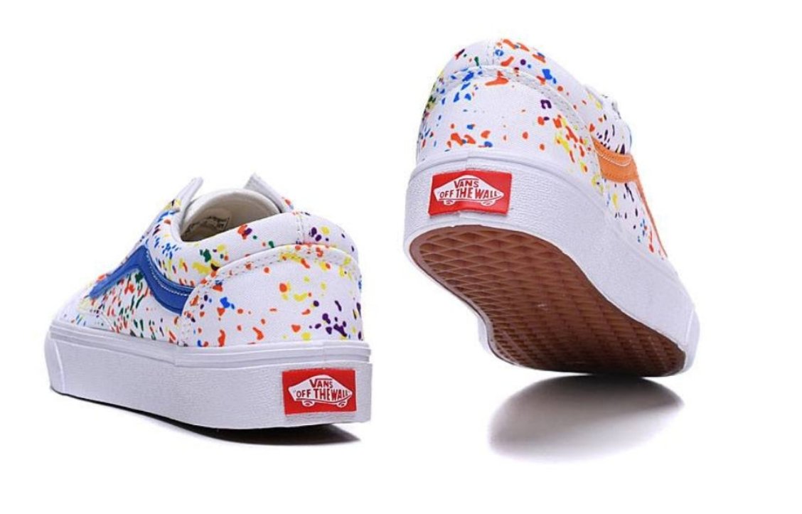 Les baskets Vans combinent  style et performance. Leur design  matériaux durables en font un  mode. Pas cher. Le moins cher.