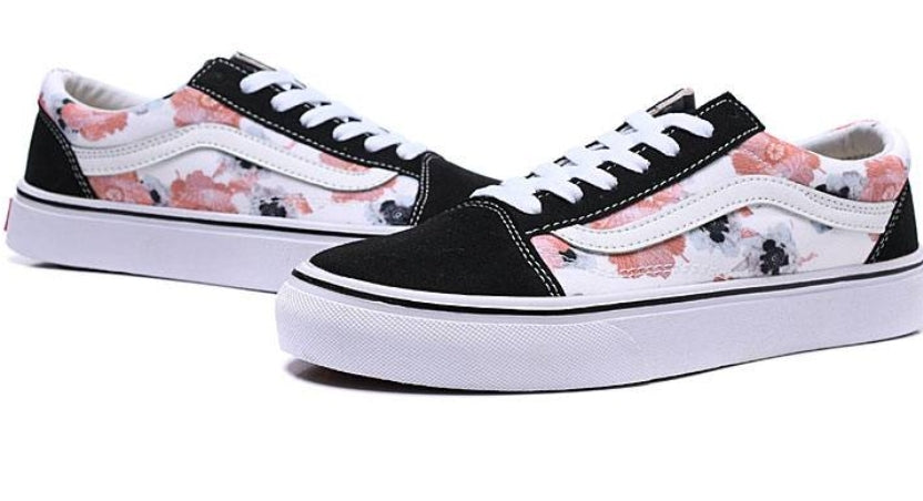 Les baskets Vans combinent  style et performance. Leur design  matériaux durables en font un  mode. Pas cher. Le moins cher.